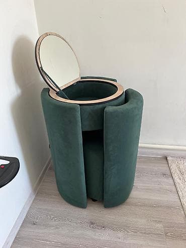 стол для косметики: Компактный круглый туалетный столик 2-в-1 с пуфом и зеркалом - — 5