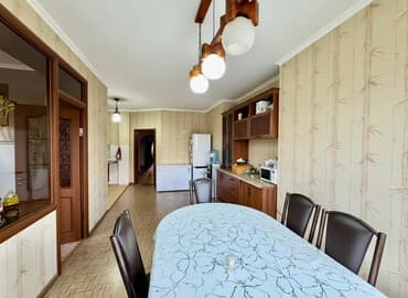 дом робочий городок: 3 комнаты, 148 м², Элитка, 8 этаж, Косметический ремонт — 1