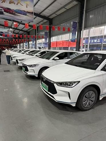 BYD: BYD Qin: 2021 г., Электромобиль, Хэтчбэк — 1