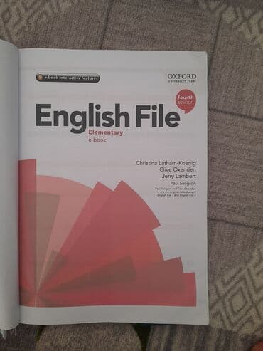 книга английский язык: СРОЧНО 2 штук китеп сатылат,бироо 500, Жапжаныдай эле СРОЧНО продаю — 2