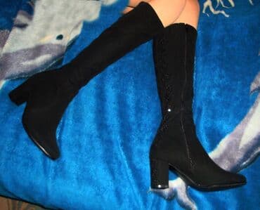 Киреге берилүүчү кийимдер: Продаю новые красивые сапожки-полу-чулки. Со стразами.Размер 39-40 — 7