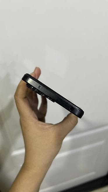 Уюлдук телефондор жана аксессуарлар: Redmi, Redmi 13C, Колдонулган, 128 ГБ, түсү - Кара — 4