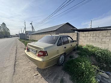 Daewoo Nexia: 2011 г., 1.5 л, Кол менен иштөөчү, Бензин, Седан — 1