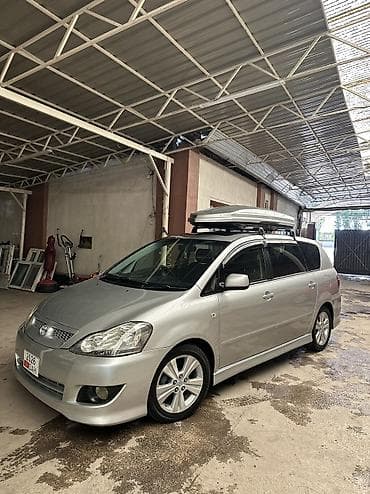nissan primera 2000: Toyota Ipsum: 2003 г., 2.4 л, Автомат, Бензин, Минивэн — 4
