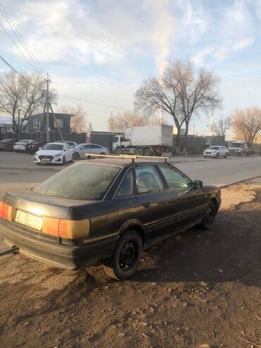 авдий 80: Audi 80: 1991 г., 1.8 л, Механика, Бензин, Седан — 4