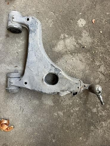 Алдыңкы сол рычаг Mercedes-Benz 2001 г., Колдонулган, Оригинал, Германия — 3