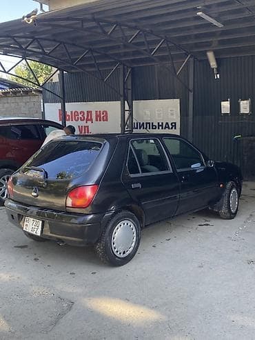 mini copper: Ford Fiesta: 2002 г., Хэтчбэк — 3