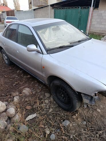 с вашей доплатой: Audi A4: 1996 г., 1.8 л, Механика, Бензин — 15