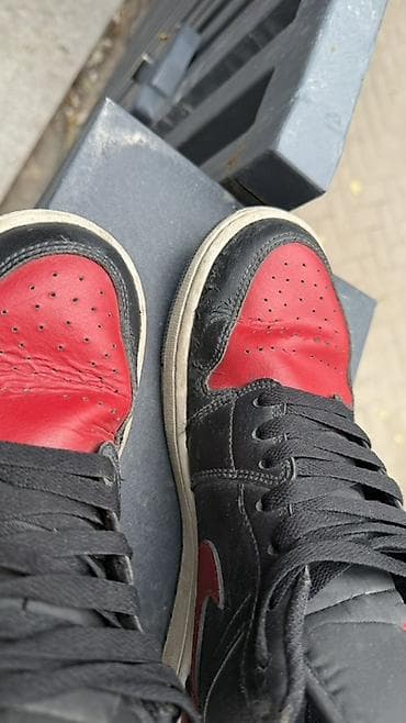 low: Кроссовки Nike Air Jordan 1 Low (модель 55) в классической расцветке — 2