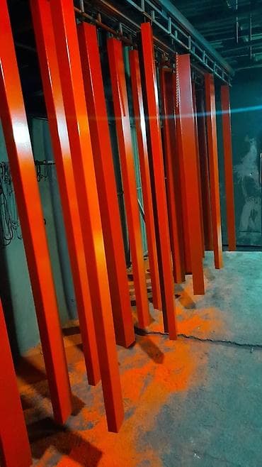 Требуется помошник маляра по металлу,покраска порошковой краской