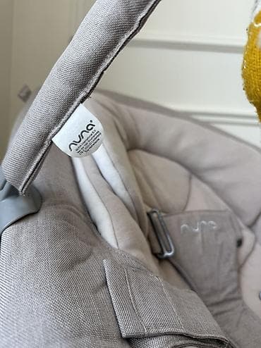 сандык жаван: Кресло-качалка для малышей Nuna Leaf (серый/бежевый) - Комфортная — 4