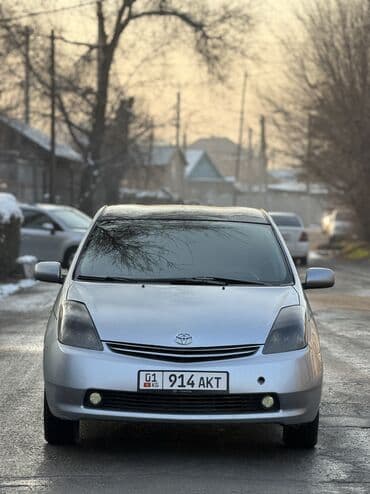Toyota Prius: 2005 г., 1.5 л, Автомат, Гибрид