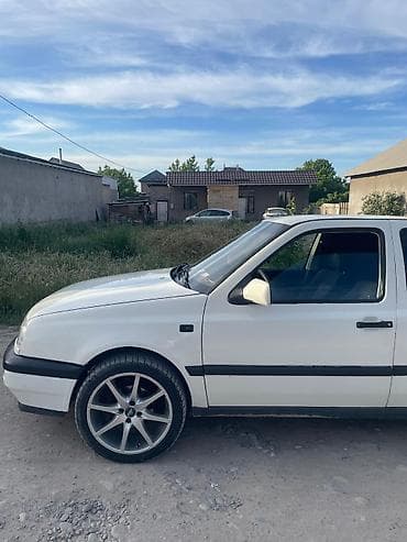 венто стартер: Volkswagen Vento: 1994 г., 2 л, Механика, Бензин, Седан — 4
