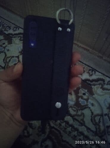 Samsung Galaxy A30s, Б/у, 32 ГБ, цвет - Бежевый, 2 SIM