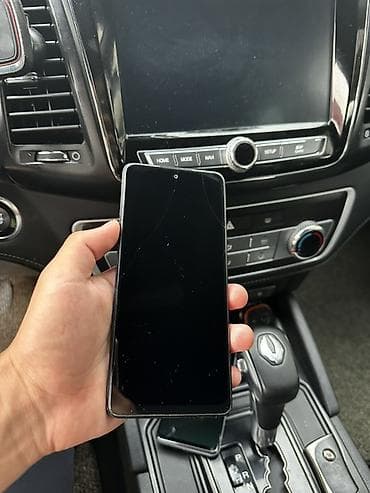 телефон самсунг с: Infinix Hot 30, Б/у — 3