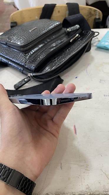 iphone 13 pro max ош: IPhone 13 Pro Max, Б/у, 256 ГБ, Голубой, Защитное стекло, Чехол, 87 % — 2