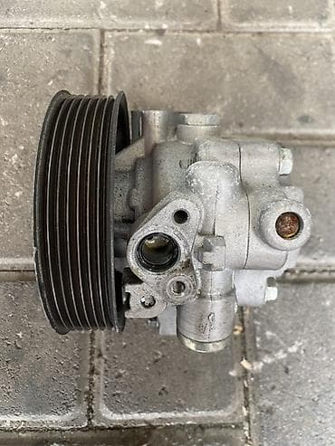 Гидрокүчөткүчтөр: Гидрокүчөткүч Honda 2005 г., Колдонулган, Оригинал, Жапония — 2