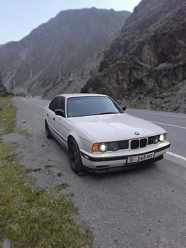 2 8: BMW : 1993 г., 4.4 л, Механика, Бензин, Седан — 10