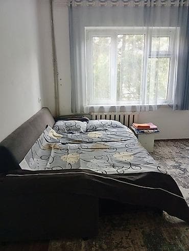 сдаю рабочее место: Посуточно 2комнат квартира берилет Г.Ош Тарифы (как на фото): - — 2