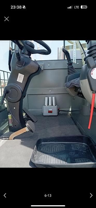 toyota corolla продажа: Экскаватор, 2024 г., Колесный — 5