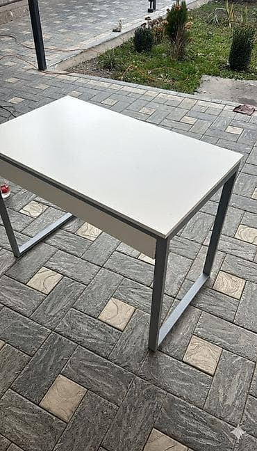 Медициналык эмерек: Письменный стол с выдвижной полкой | В наличии и под заказ Практичный — 3