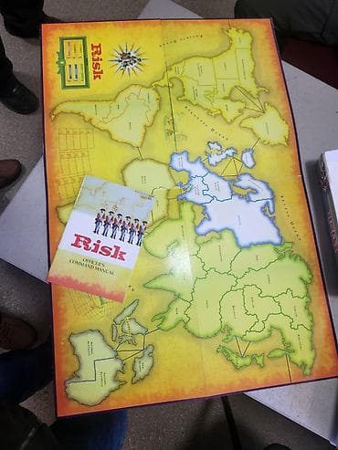 шорты бокс: Настольная игра Risk — классическая стратегия о завоевании мира — 2