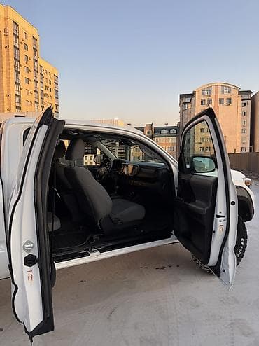 тойота такома: Toyota Tacoma: 2022 г., 2.7 л, Автомат, Бензин, Пикап — 6