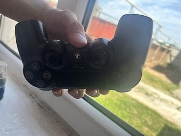 игровой ком: Джойстик DualShock 4 на запчасти — 2