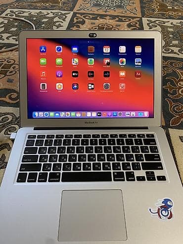 Компьютеры, ноутбуки и планшеты: Apple MacBook Air 13" Характеристики Диагональ экрана 13 Клавиатура — 2