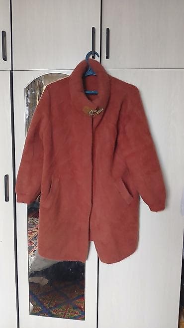 Платья: Отдам даром. Куртки, размеры- 44, 46, обувь, 37, 38. Детские вещи — 3