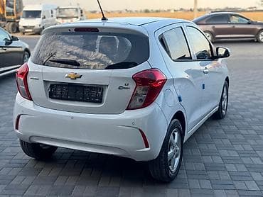 devo matiz: Chevrolet Spark: 2017 г., 0.1 л, Автомат, Бензин — 6