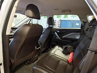 на мпв: JMEV : 2021 г., Электромобиль, Минивэн — 8