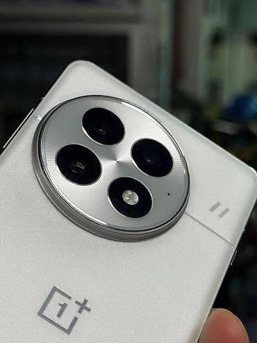 redmi 11 т: OnePlus 13, Колдонулган, 256 ГБ, түсү - Ак, 2 SIM — 3