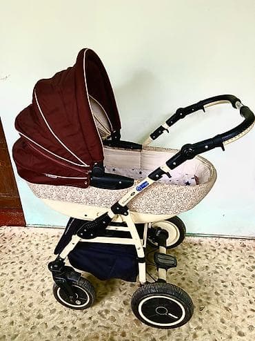 Коляски: Коляска, Другой бренд, цвет - Коричневый, Б/у — 1