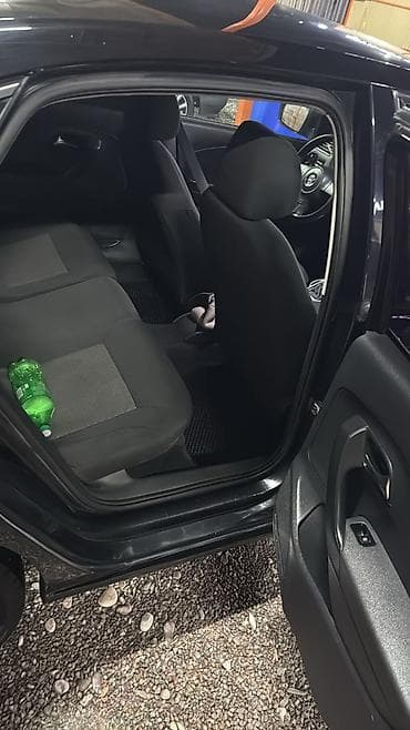 сокулук селекция: Volkswagen Polo: 2012 г., 1.6 л, Автомат, Бензин, Седан — 10