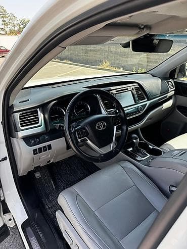 тайото альфард: Toyota Highlander: 2019 г., 3.5 л, Автомат, Бензин, Кроссовер — 4