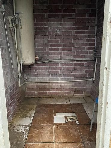 продаю дом ак суу: 90 м², 4 комнаты, Утепленный, Забор, огорожен — 4