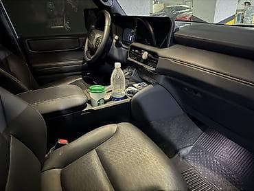 5000: Toyota Land Cruiser Prado: 2024 г., Внедорожник — 3
