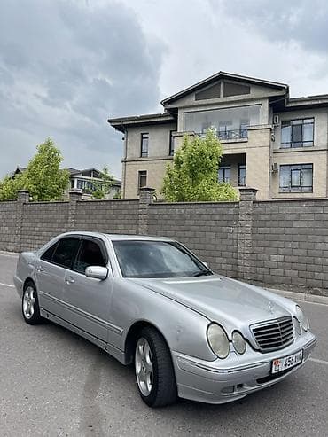 mers 212: Mercedes-Benz E-Class: 2001 г., 3.2 л, Автомат, Дизель, Седан — 3