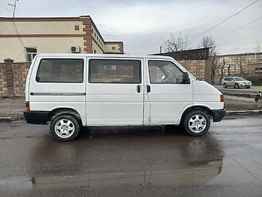 Транспорт: Volkswagen Transporter: 1994 г., 2 л, Механика, Бензин, Минивэн — 8