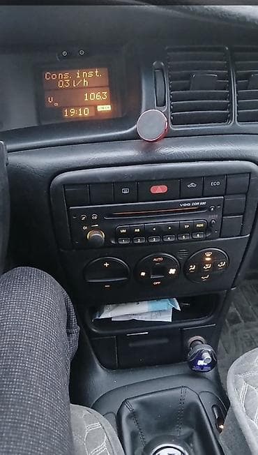 smart open: Opel Vectra: 2002 г., 2.2 л, Механика, Дизель, Хэтчбэк — 8
