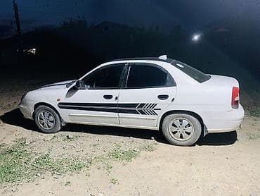 bmw 1: Daewoo Nubira: 1999 г., 1.5 л, Механика, Бензин, Седан — 6