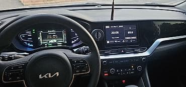киа неро: Kia Niro: 2022 г., 1.6 л, Автомат, Гибрид, Кроссовер — 5