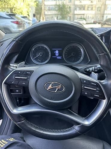 сонато: Hyundai Sonata: 2021 г., 2 л, Робот, Газ, Седан — 10