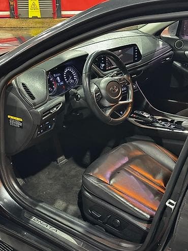 купить hyundai универсал: Hyundai Sonata: 2019 г., 2 л, Автомат, Газ, Седан — 8