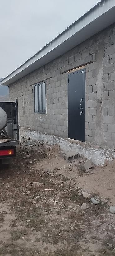 Продажа домов: Времянка размер 6.15 участок 5соток песка блоктон салынган баасы — 4