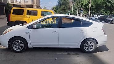 byd e9: Toyota Prius: 2007 г., 1.5 л, Вариатор, Гибрид, Хэтчбэк — 3