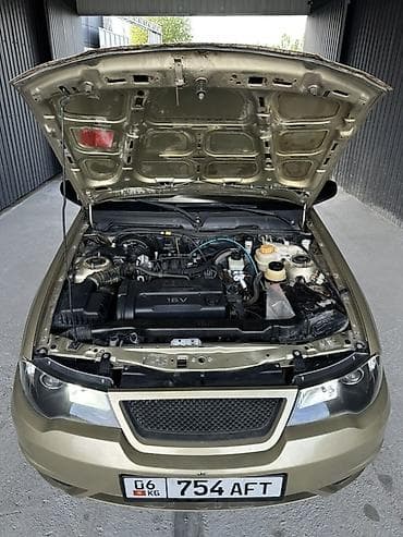 shevrolet blazer: Daewoo Nexia: 2010 г., Седан — 10