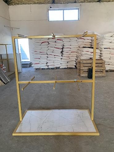 Манекены: Стеллаж Для одежды, Лофт, 170 см * 150 см * 80 см, 
Б/у — 4