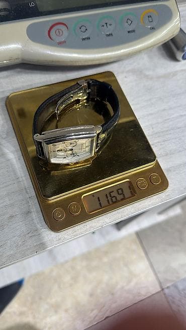 Аксессуары: Золотые часы 750 пробы — 3
